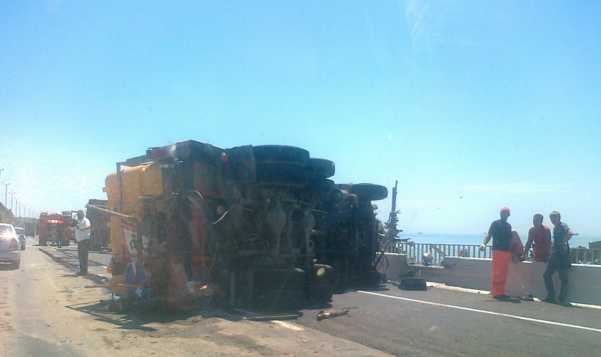 Авария на эстакадет в районе Хосты, 16.05.12