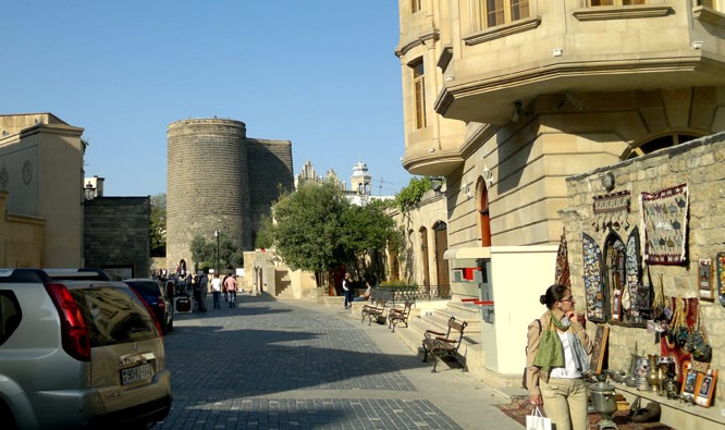 Баку, старый город, Девичья башня