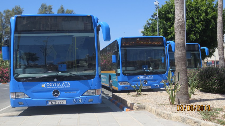 Intercity buses cyprus. Общественные автобусы на кипре видео. Larnaca airport parking. Автобус intercity bus limassol. Автобус intercity bus limassol.