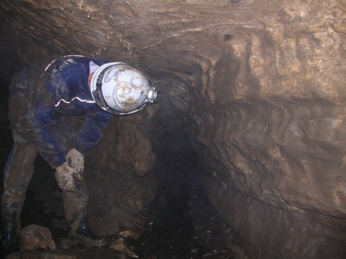 Ход Метро лаз в Колонный зал