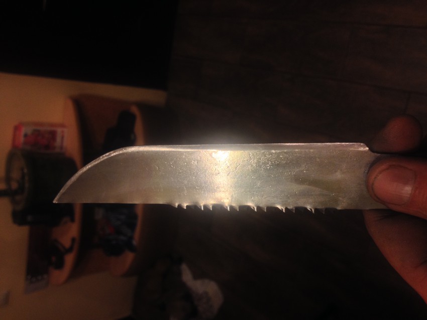 Нож на кухне