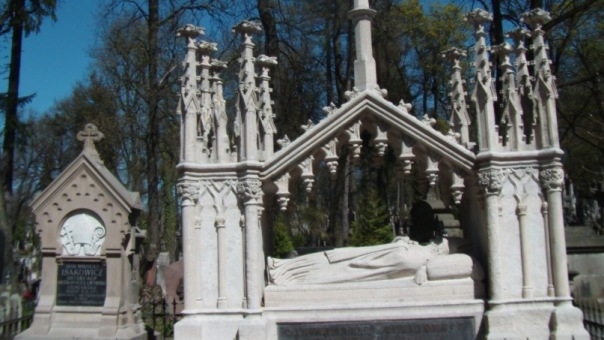 на кладбище г.Львова