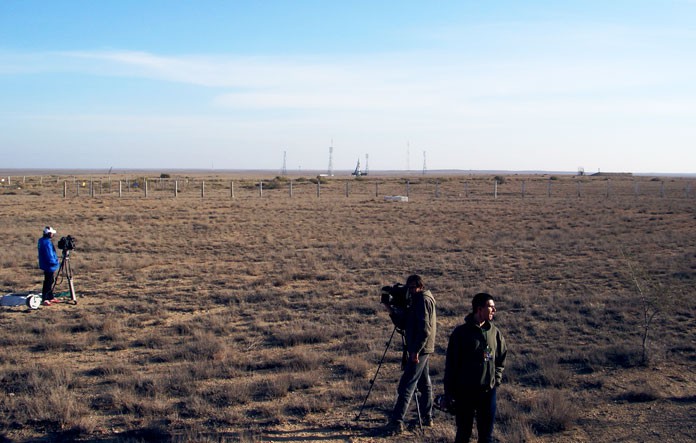 ожидание старта 12ой экспедиции к МКС