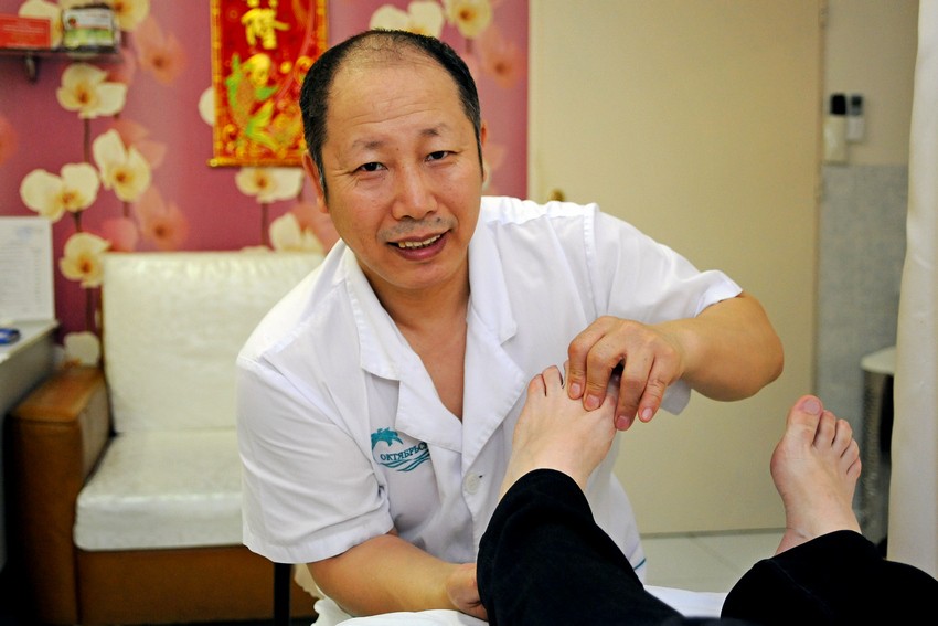 Китайская медицина в сочи, китайский центр в Сочи, китайский массаж, альтернативная медицина, лечение позвоночника, лечение суставов, лечение грыжи, китайская диагностика