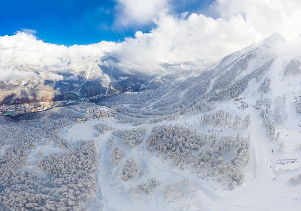 Sochi роза Хутор горы