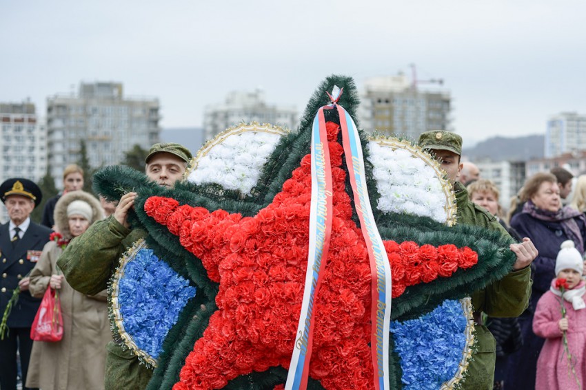 Венок на 9 мая фото