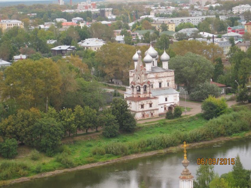 Вологда карелия на машине