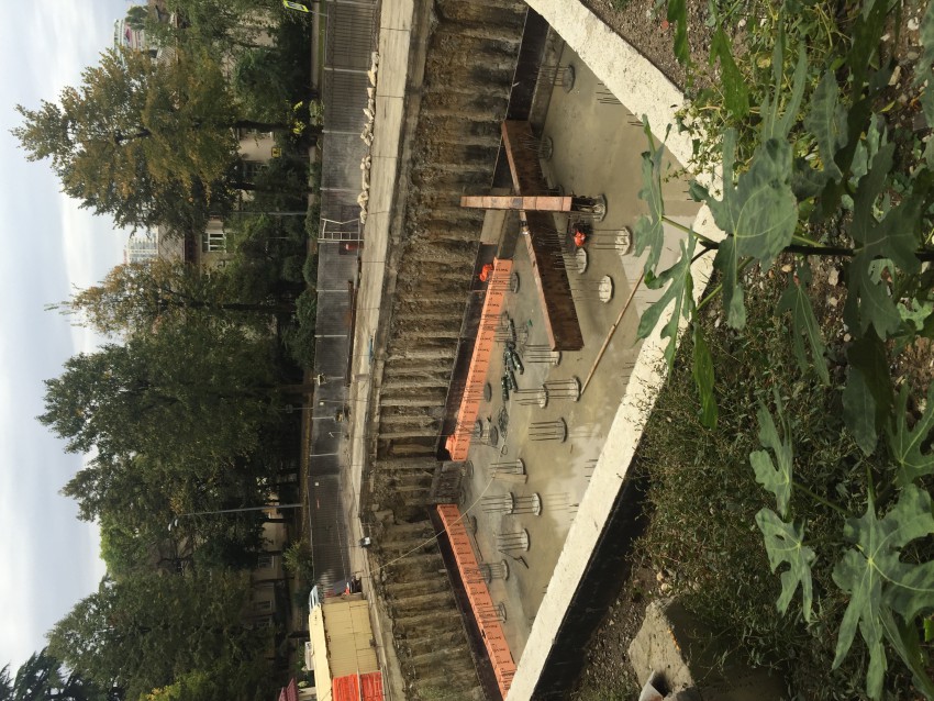 Красноармейская 3, в новостях сказали разрешения нет, но работа идет