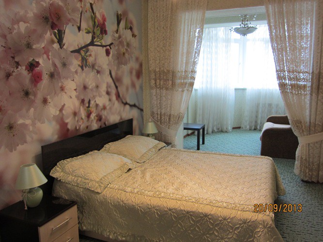 Сдается 1-комнатная крупногабаритная квартира, н. Сочи, Бамбуков