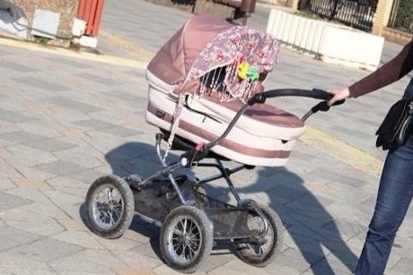 Продаю коляску Baby Care Sonata . Цена - 2500 р.
