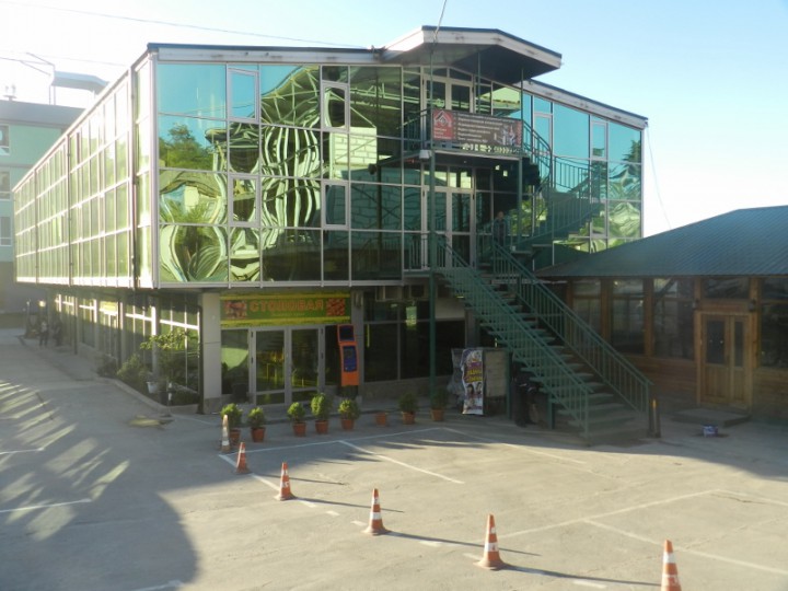 Продаю/сдаю коммерческие площади. Собственник.Без посредников!