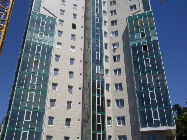 Продаю 2-х комнатную квартиру в новом доме