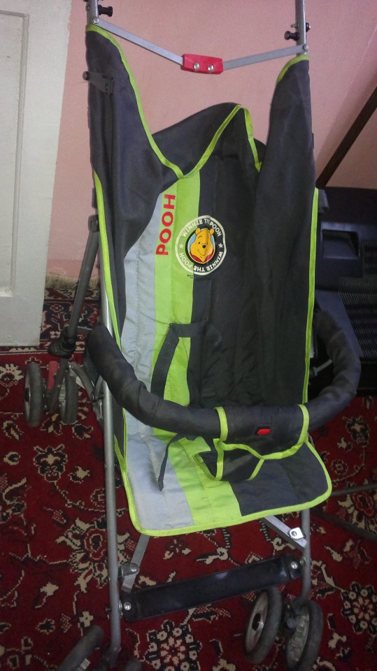 Продам коляску (летняя, прогулочная, трость) за 1500 рублей