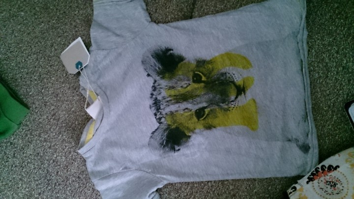 новые футболки по 200р 