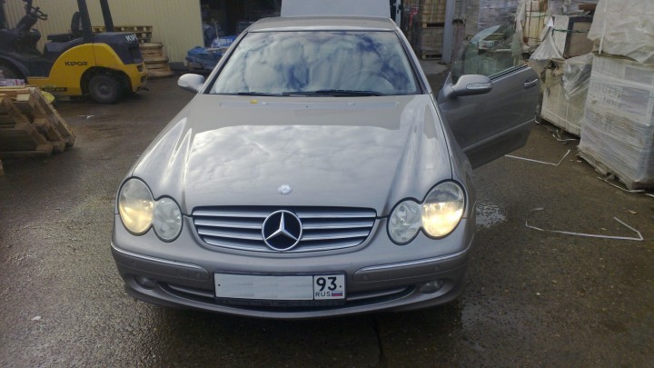 Продаю Mersedes Benz CLK-Klass, 2002 год