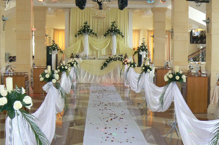 CВАДЕБНЫЙ САЛОН ФЕНИКС 