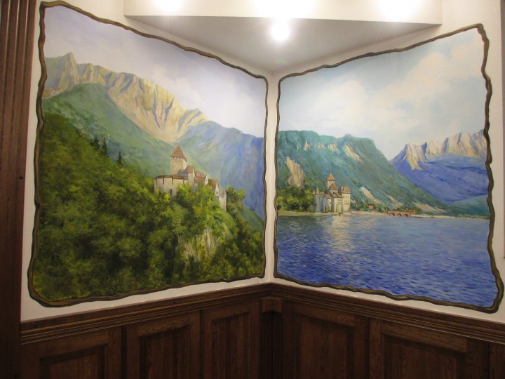 Художник-живописец,художник-декоратор,скульптор