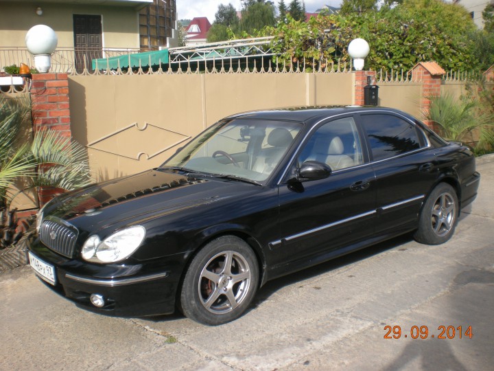 Продается  Hyundai Sonata в отличном состоянии 2003 г. Торг.
