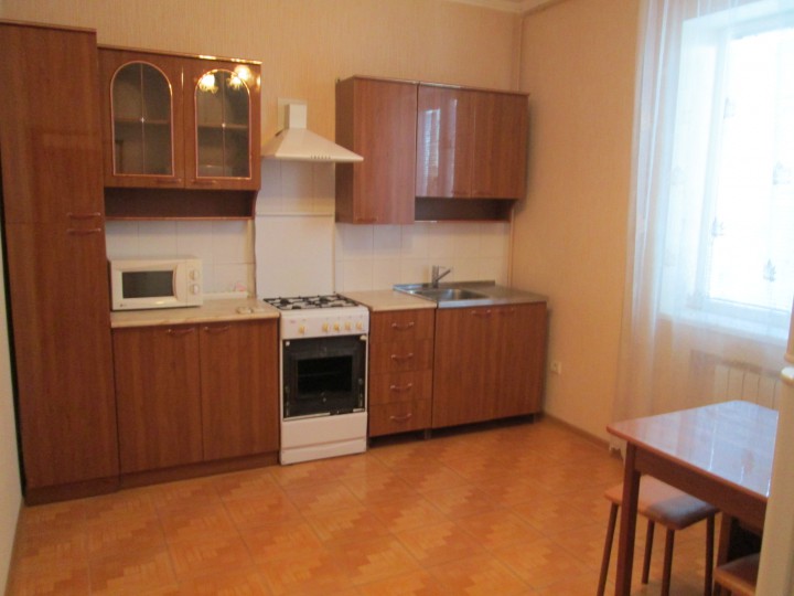 Сдам 2 комнатную квартиру в  завокзальном районе  ул Дагомысская