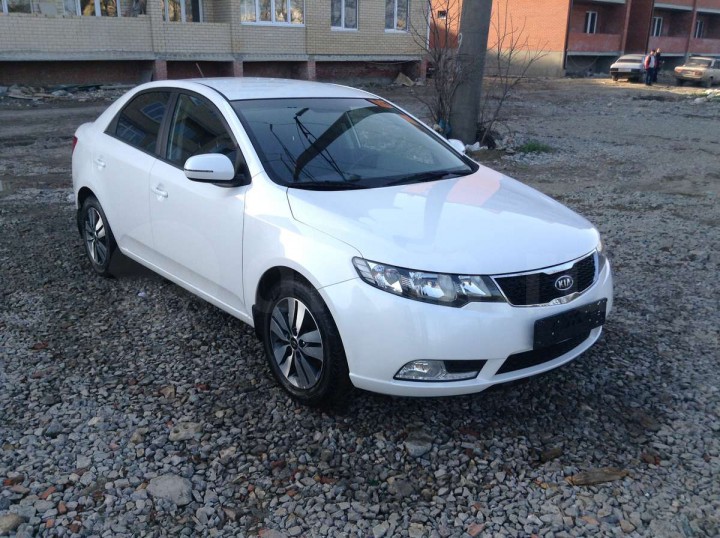 продаю КИА ЦЕРАТО