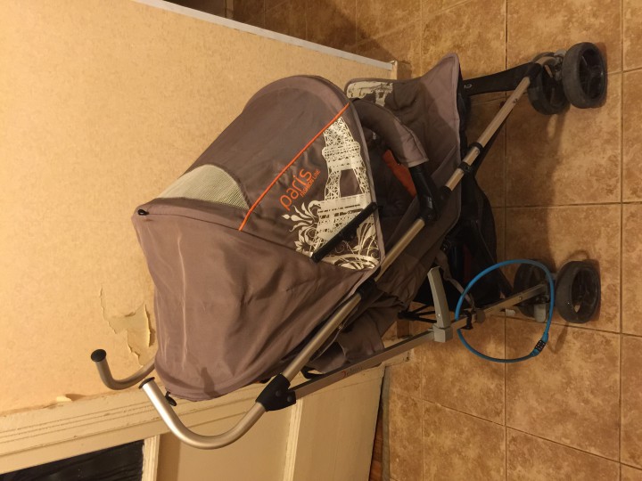 Продам коляску-трость