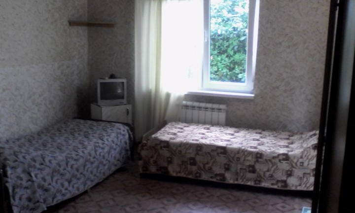 Сдается комната с удобствами в частном доме (длительно)