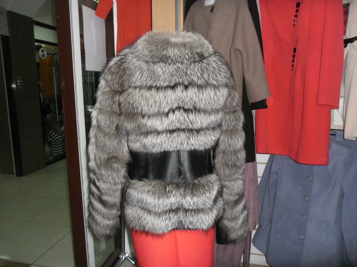 НОВЫЙ ПОЛУШУБОК "автоледи" ЧЕРНОБУРКА + НАТУР.КОЖА