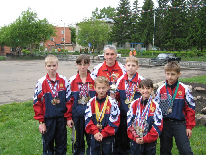 Набор детей в секцию по бадминтону