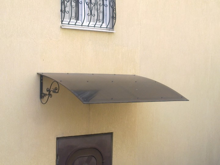 Навесы с поликарбонатом,забор секционный,лестница металлическая,