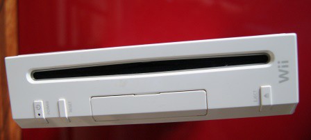 Продаю приставку WII