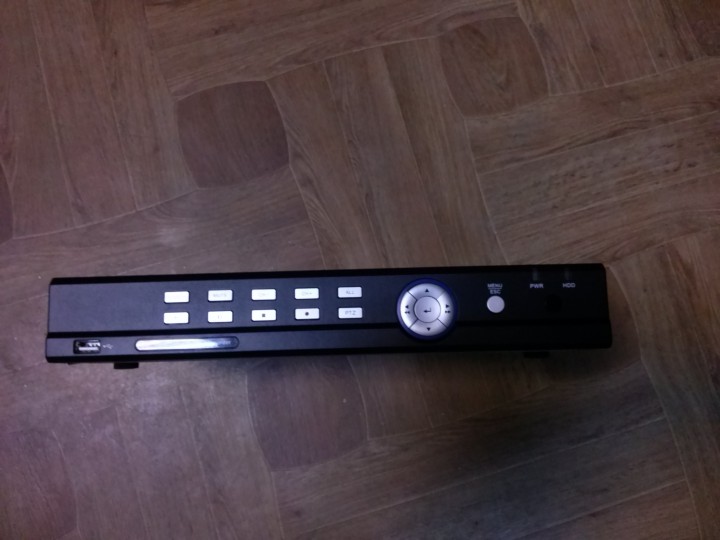 8-ми канальный видеорегистратор стандарта H960