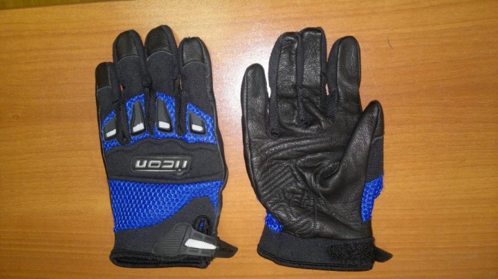 Перчатки Icon