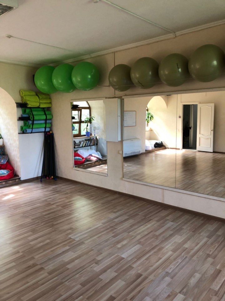 Бесплатная фитнес тренировка 30 апреля в центральном районе