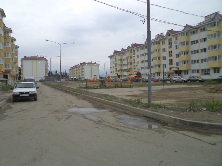 1-комн.в Адлере на Худякова, торг, срочно