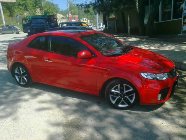 Продам автомобиль Kia Cerato Koup, декабрь 2011 года выпуска